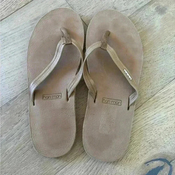 Hari Mari Flip Flop Sandals Tan Size 10 - Picture 1 of 4